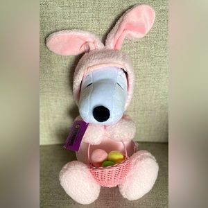 Vintage Hallmark Easter Bunny Plush Peanuts Snoopy